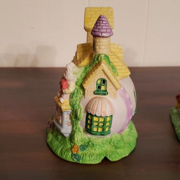 Lot of 3 - Jellybean Junction Ceramic Village Pieces (2005) - Picture 12 of 17